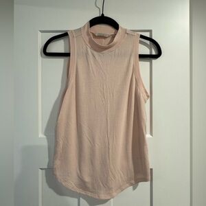 Athleta women’s size XS light link hi neck tank top